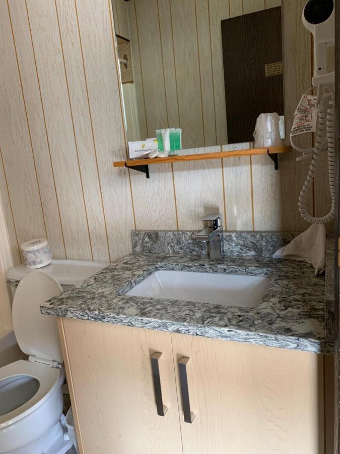 Green View Motel And Rv Park Greenwood Екстериор снимка