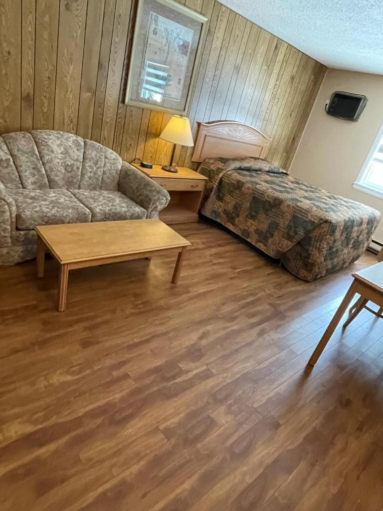 Green View Motel And Rv Park Greenwood Екстериор снимка
