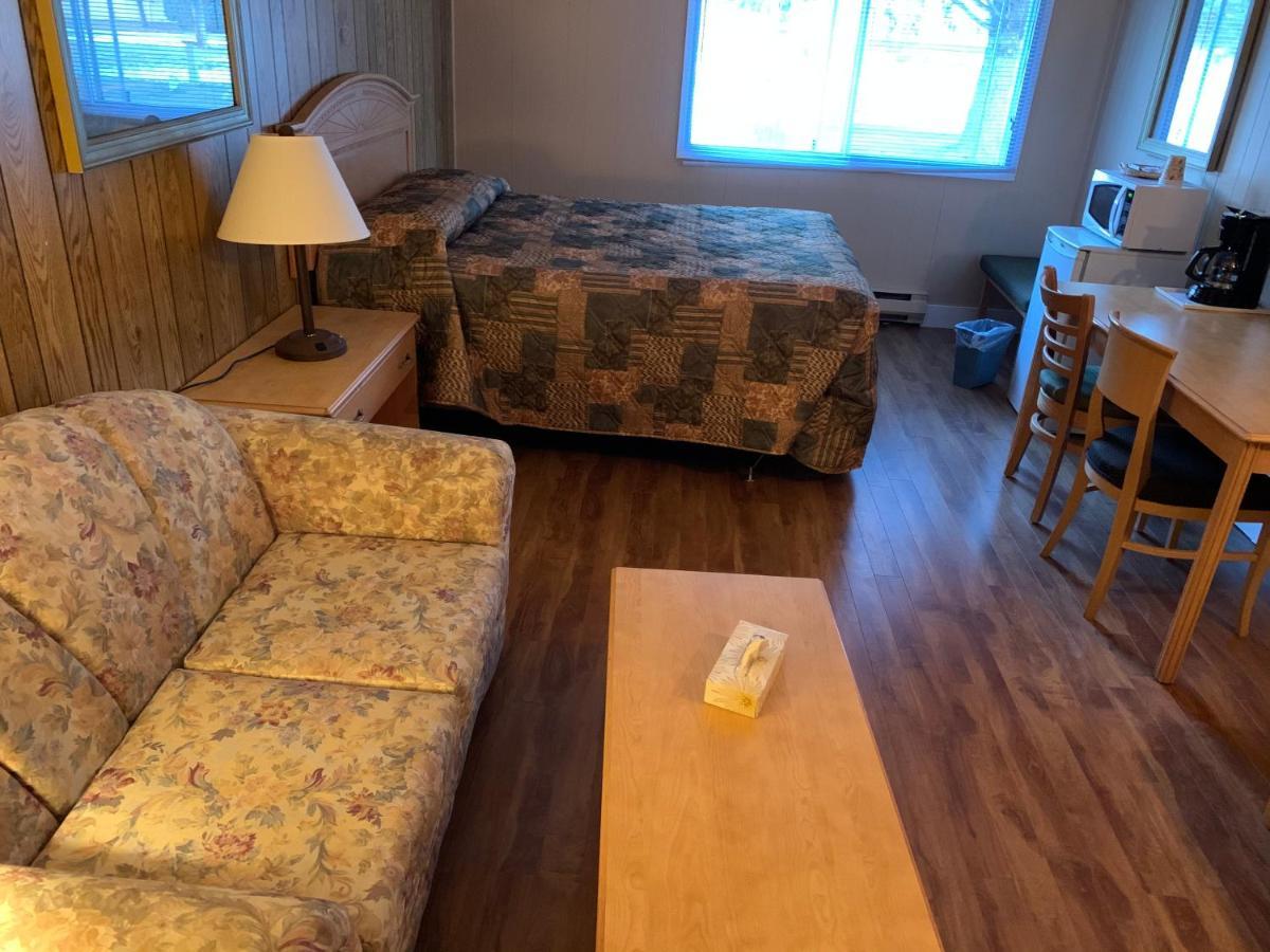 Green View Motel And Rv Park Greenwood Екстериор снимка